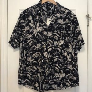 H&M Palm leaf Men’s Button Down